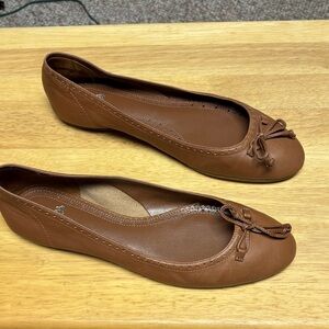 Brooks Brothers Cognac Brown Leather Ballet Flats with Bow